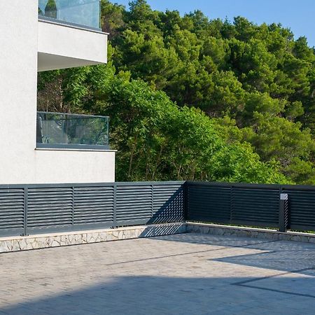 Residence Vrbnik Exterior photo